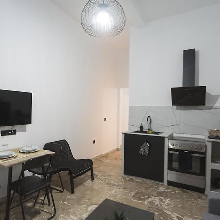 K Studios Каламата Екстер'єр фото