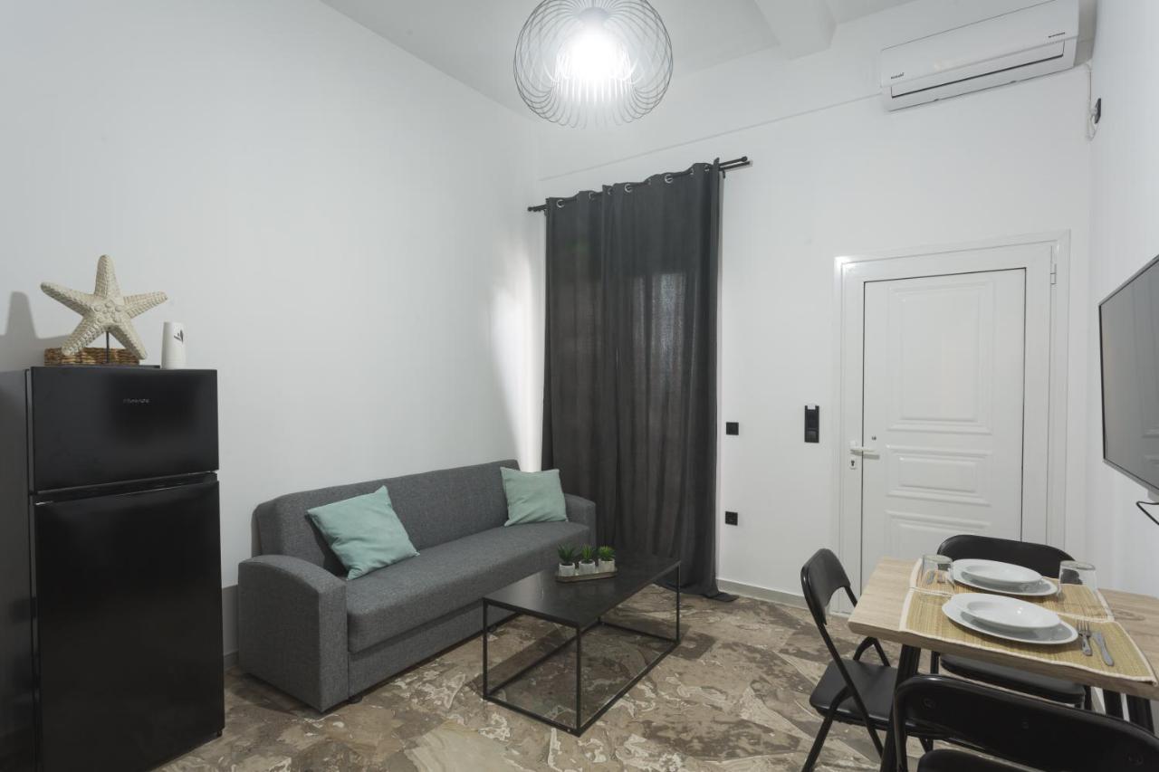K Studios Каламата Екстер'єр фото